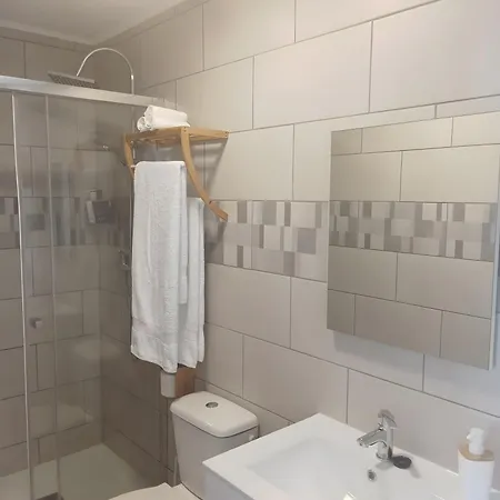 Df Alojamentos E Вилла Коимбра