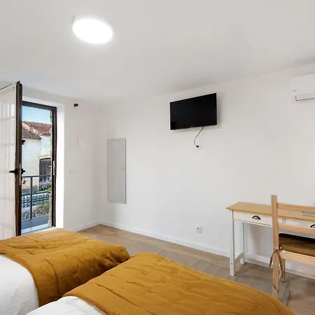 Df Alojamentos E Coimbra