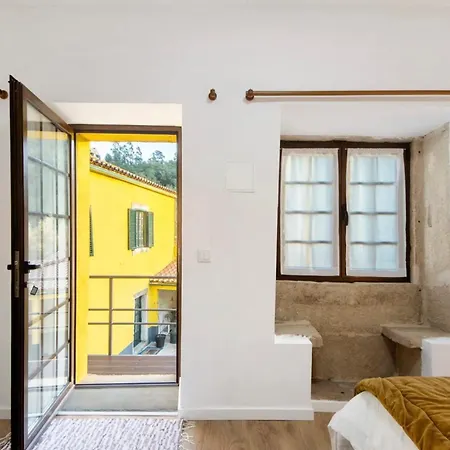 Df Alojamentos E * Coimbra