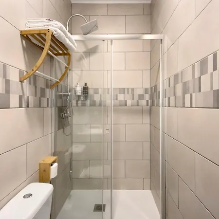 Df Alojamentos E Villa Coimbra