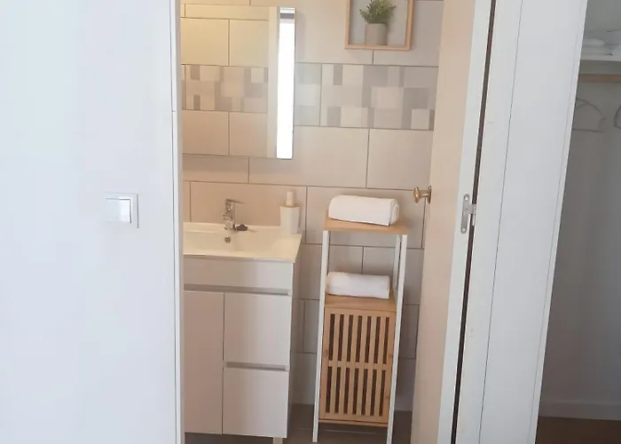 Df Alojamentos E Coimbra