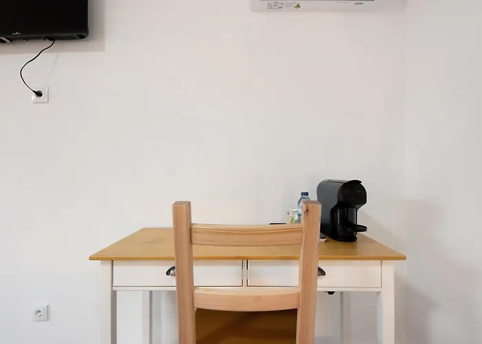 Df Alojamentos E Villa