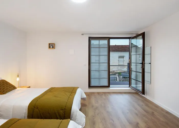 Df Alojamentos E * コインブラ