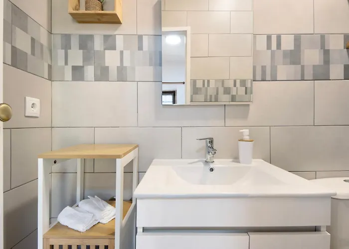 Df Alojamentos E ヴィラ *