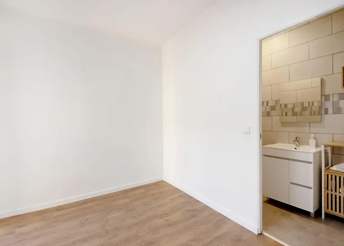 ヴィラ Df Alojamentos E *